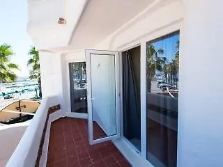Puerto Marina