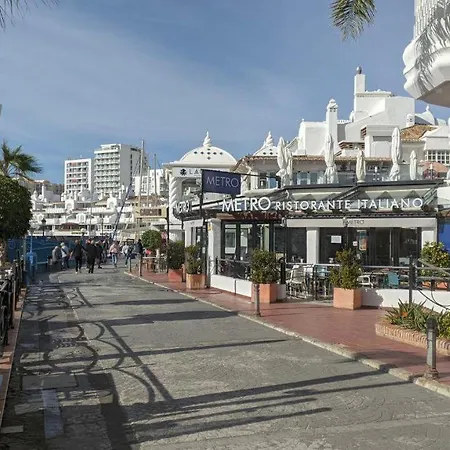 Puerto Marina Apartment Benalmadena